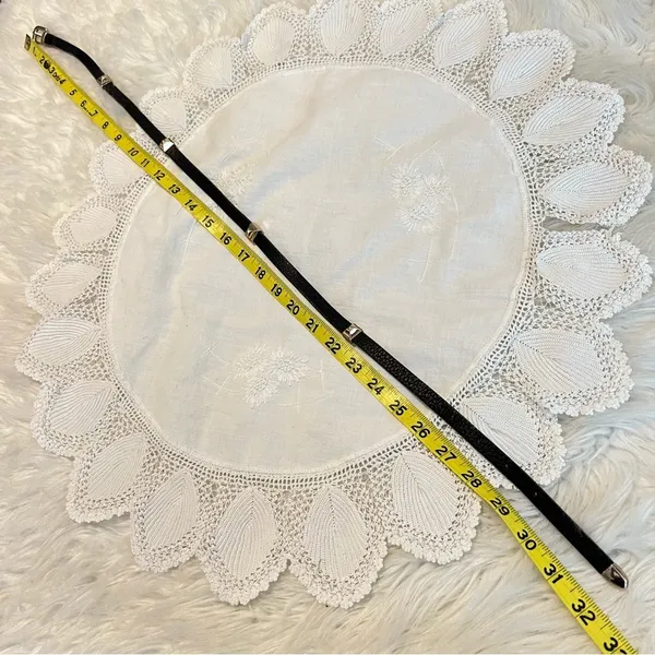 Thin black Belt with gold stud detail Size Small Medium - Image 4