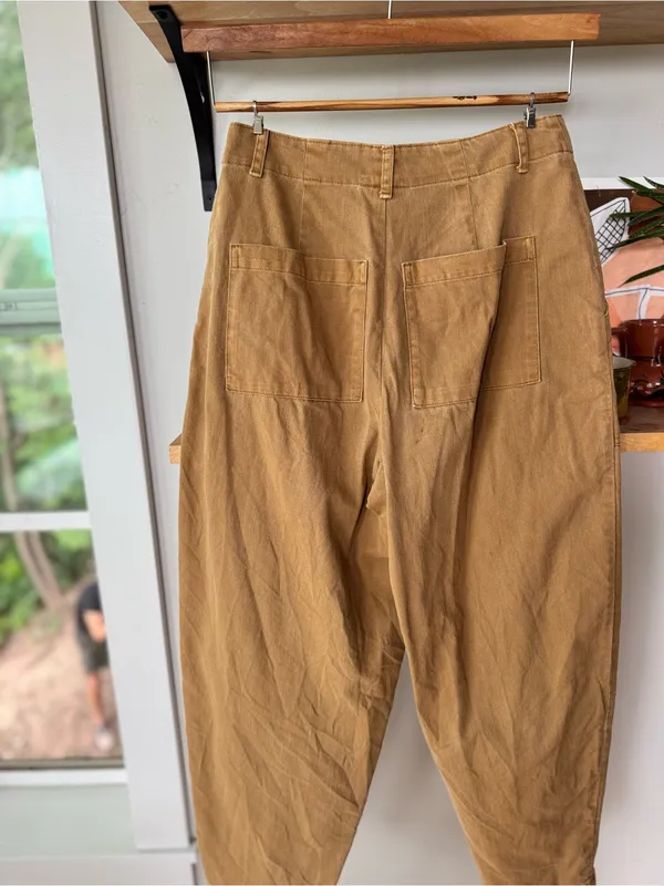 Universal Threads Camel Tan Barrel Leg Utility Tapered Pants Sz 4 - Image 10