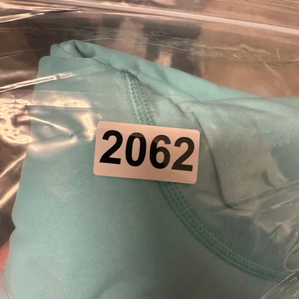 2062 | Nike Fit Dry Womens L Aqua Mock Neck Long Sleeve Athletic Top 254805 - Image 10