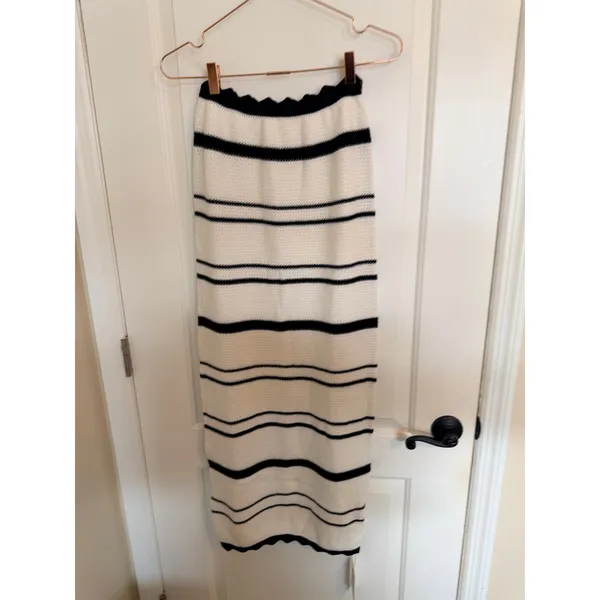 Commense Knit Maxi Skirt Set Women Small Black White New Striped‎ Resortwear - Image 3