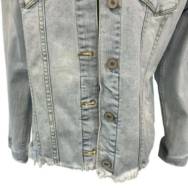 KanCan Crop Frayed Denim Jacket Boho Chic Light Wash Large Distressed Y2K Vibe - Image 4