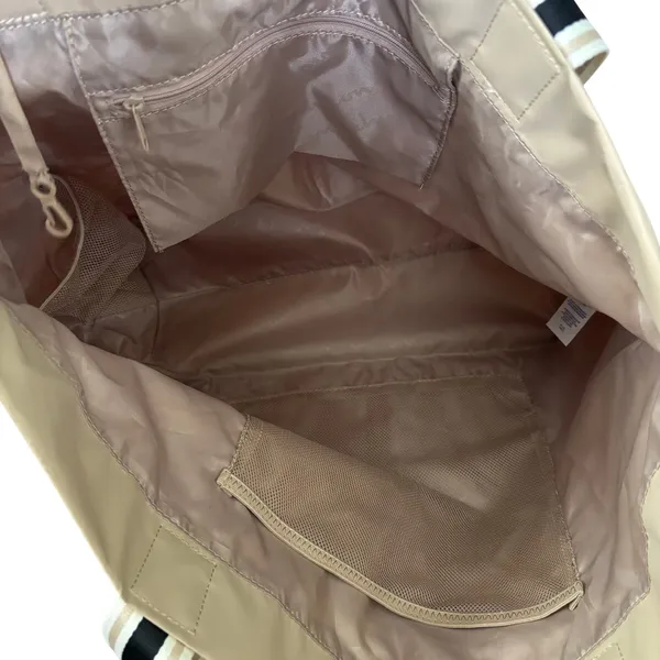 NWT Champion Large Weekend Tote Bag Beige Casual - Image 5