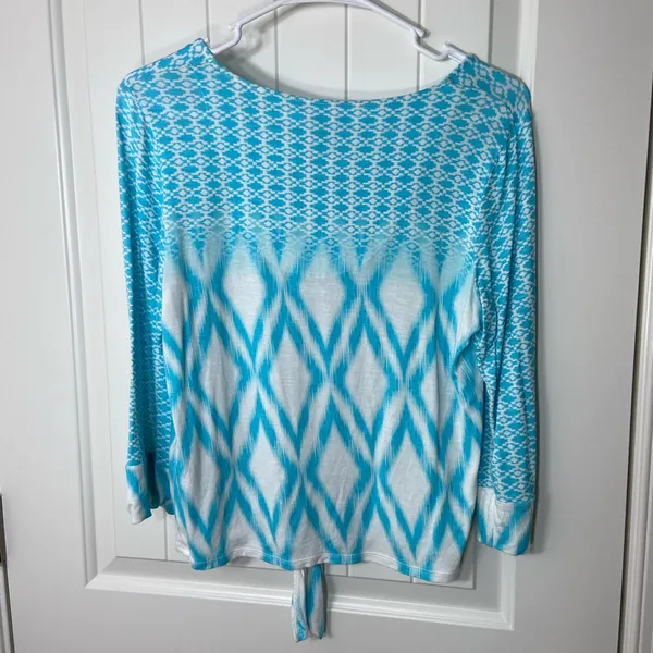 NWOT Chico’s women’s blue white dyed pattern tie 3/4‎ sleeve stretch top small - Image 5