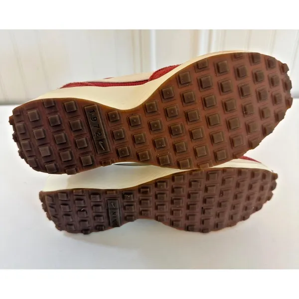 Nike Waffle Debut Vintage Suede Women 8.5 Red‎ White Shoes Athletic DX2931-600 - Image 6
