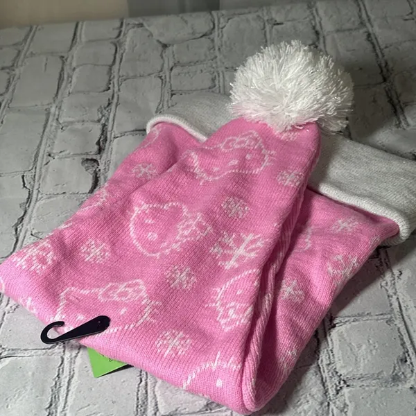 Hello Kitty Pink Face Snowflake Holiday Santa Hat NEW Adult One Size - Image 4