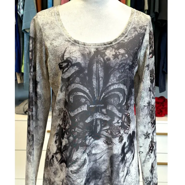 Rock & Republic Women's Fleur De Lis Gray Graphic Long Sleeve Mesh Top M - Image 2