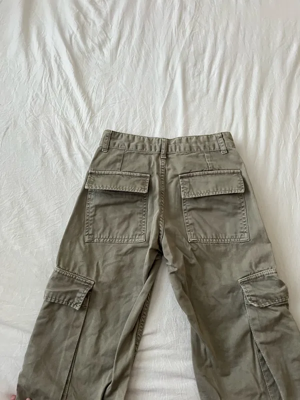 ZARA Mid-Rise TRF Cargo Jeans - Image 4