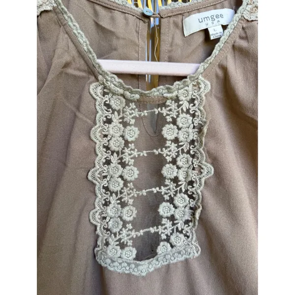 Umgee USA Taupe Brown Floral Lace Crochet Sleeveless Blouse Top Size Large‎ - Image 2