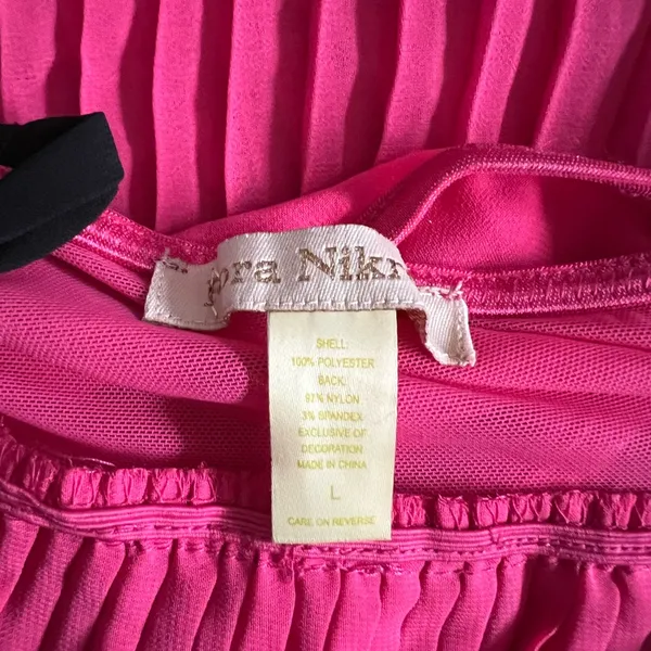New Women’s Flora Nikrooz Hot Pink and Black Lace Chemise & Thong Lingerie Set - Image 4