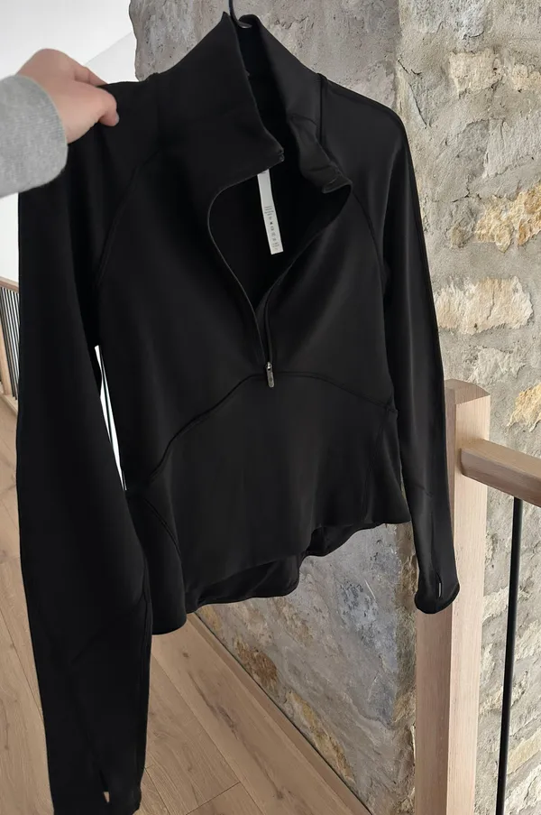 Lululemon Cropped Half-Zip - Image 9