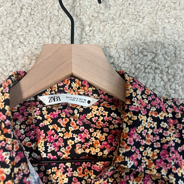 ZARA NWOT Micro Floral Print Balloon Sleeve dress size small - Image 4