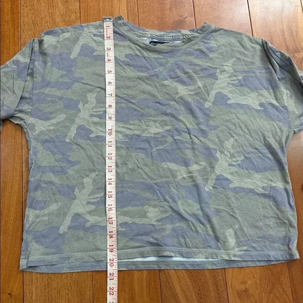 Abercrombie &‎ Fitch Green Camouflage Long Sleeve Crop Tee size M - Image 8