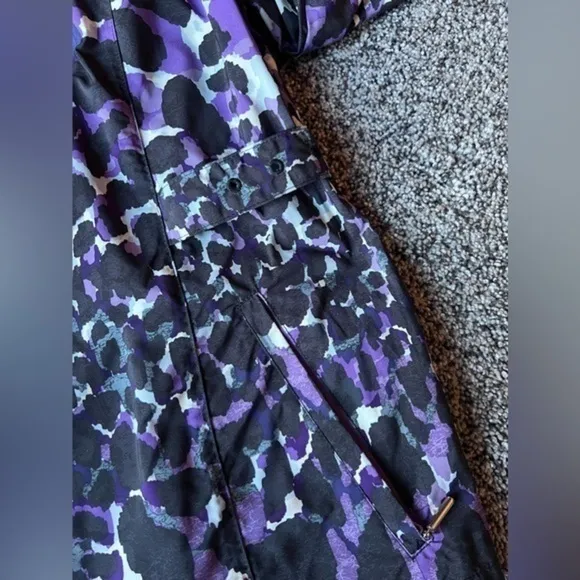 Zengery purple and black leopard print raincoat size (2)‎ large - Image 5