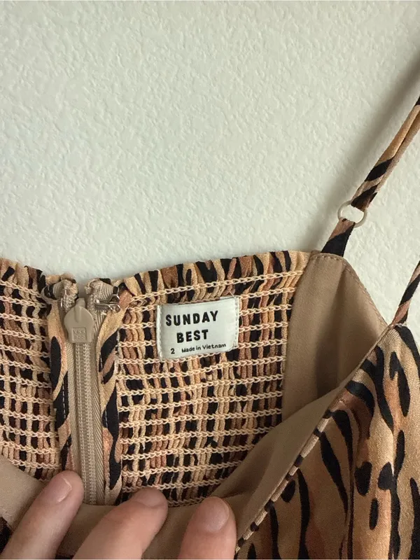 Aritzia Sunday Best Chiara Leopard Print Mini Dress Size 2 - Image 8