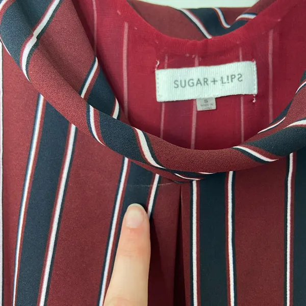 Sugar + Lips women’s maroon navy cowl neck sleeveless‎ lined layered blouse tank - Image 4