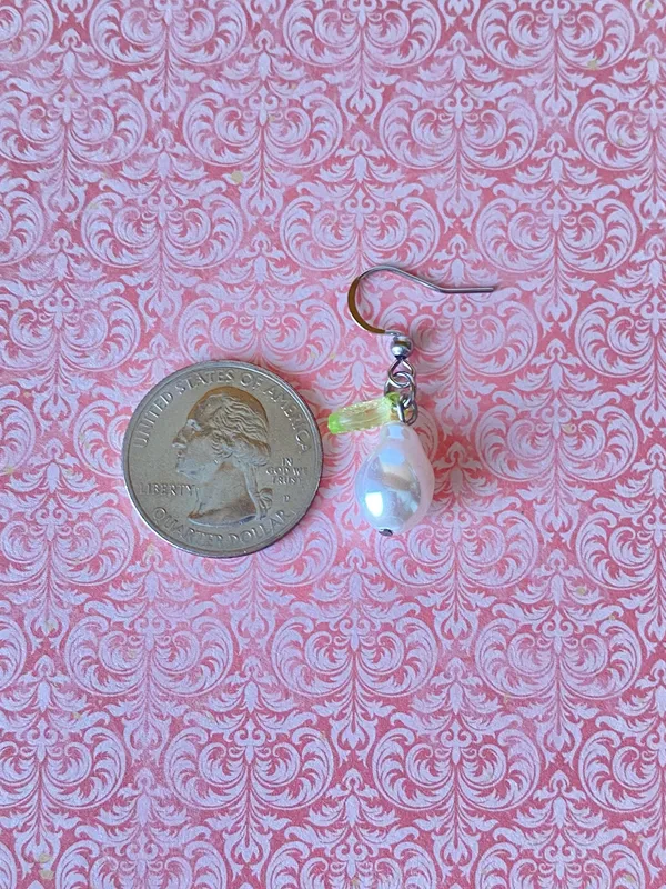 Handmade unique baroque pearl & leaf  dangle earrings🌿 - Image 7