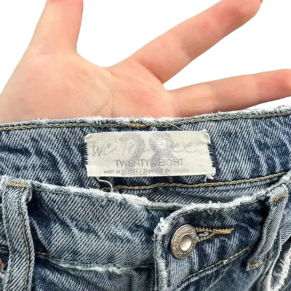 Free‎ People Lita Light Wash Distressed High-Waisted Slim Leg Jeans Size 28 - Image 12