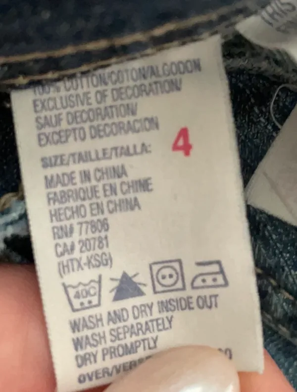 Tommy Hilfiger retro jean capris size 4 - Image 10