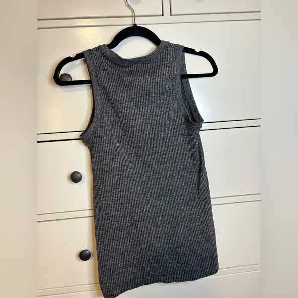 Athleta ribbed tank top size s - Image 3