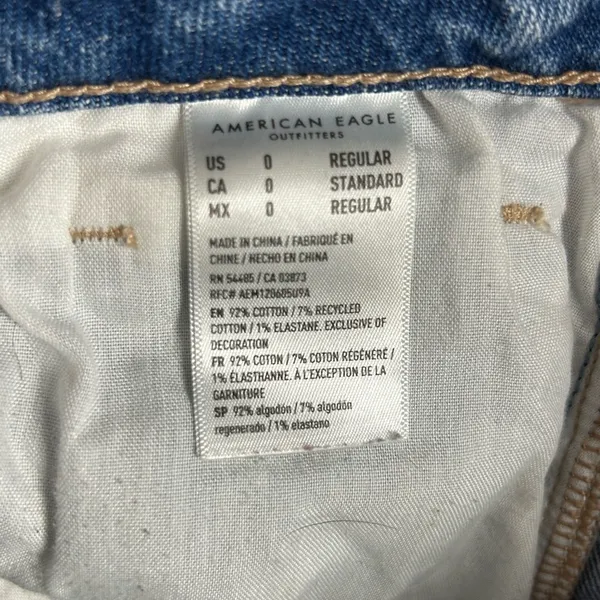 American Eagle Distressed Mom Jeans Size 0 | Ripped Straight Leg | 90s Y2K - Image 8