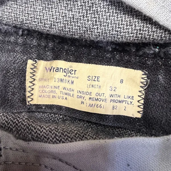 Wrangler Vintage High Waisted Black Straight Leg Jeans Made in USA Sz 8 Western - Image 3
