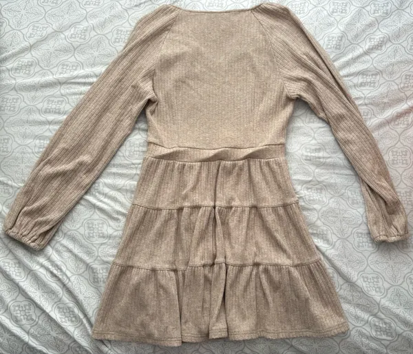 Lulus Ruffled Dress - Image 3