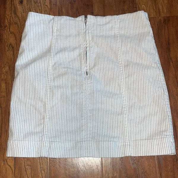 FREE PEOPLE Modern Femme Dotted Stripe Stretch Mini Skirt White Size 2 - Image 7