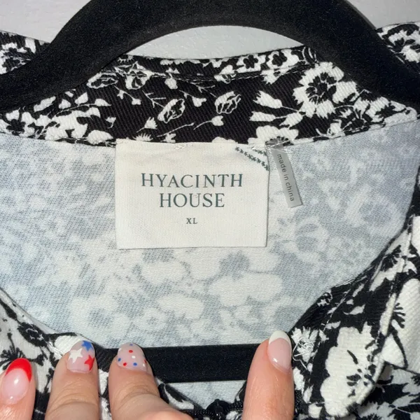 Hyacinth House Dress Chrysanthemum Front Zip Mini Puff Sleeve Black White Floral - Image 7