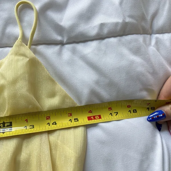 Lucy in the Sky Wrap Mini Dress Womens Large Butter Yellow Flowy Feminine Dainty - Image 5