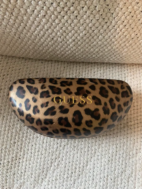 Guess Sunglasses - Image 6