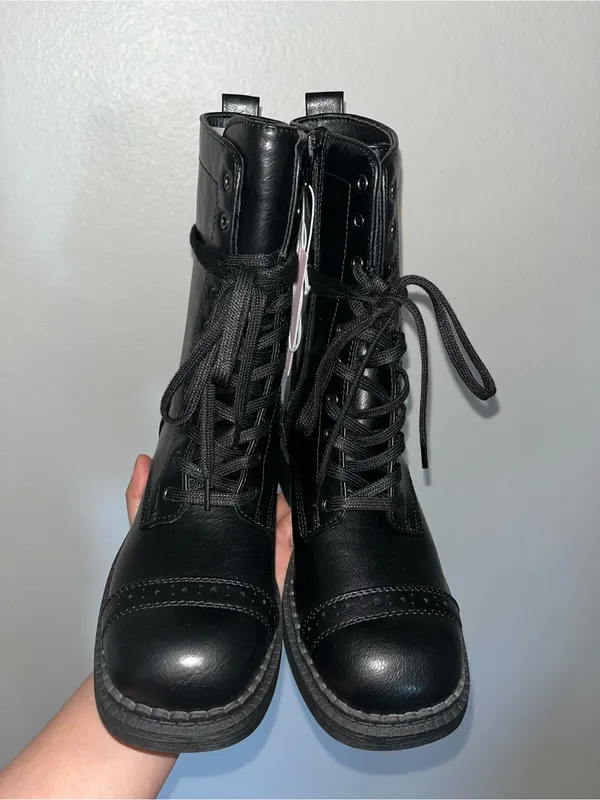 wild fable Black Lace-Up Combat Boots with Chunky Heel - Image 2