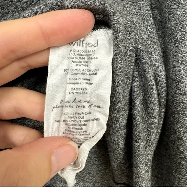 Aritzia Wilfred Grey Scoop Neck Tee Shirt Womens XS Short Sleeve Stretch Basic - Image 6
