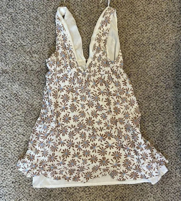Love Tree White and Brown Floral Dress - Image 4