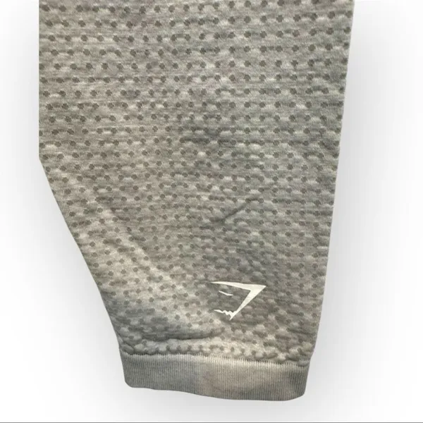 Gymshark Light Gray Vital Seamless Leggings - Size Medium - Image 5