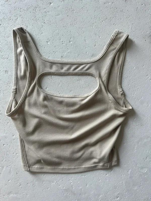 Lululemon LA Front Cut-Out Crop Tank - Image 2