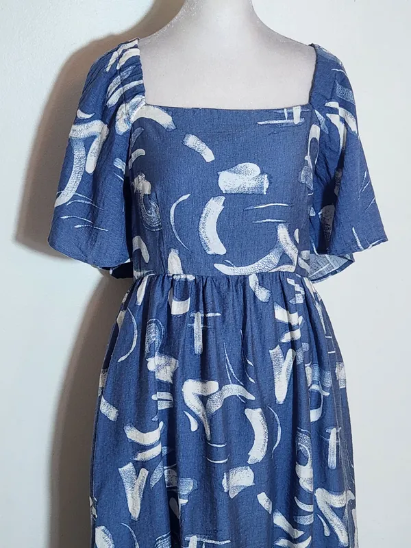 A New Day Blue and White Print Square Neck Midi Dress with Cutout Size Large - Image 3