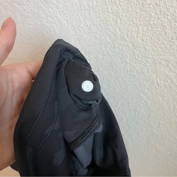Lululemon Wunder Under Train Short 6” Incognito Camo - Image 5