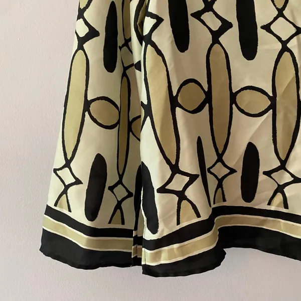 ZARA Tan Black Button Down Long Sleeve Shirt Geometric Print Women's size Small - Image 5