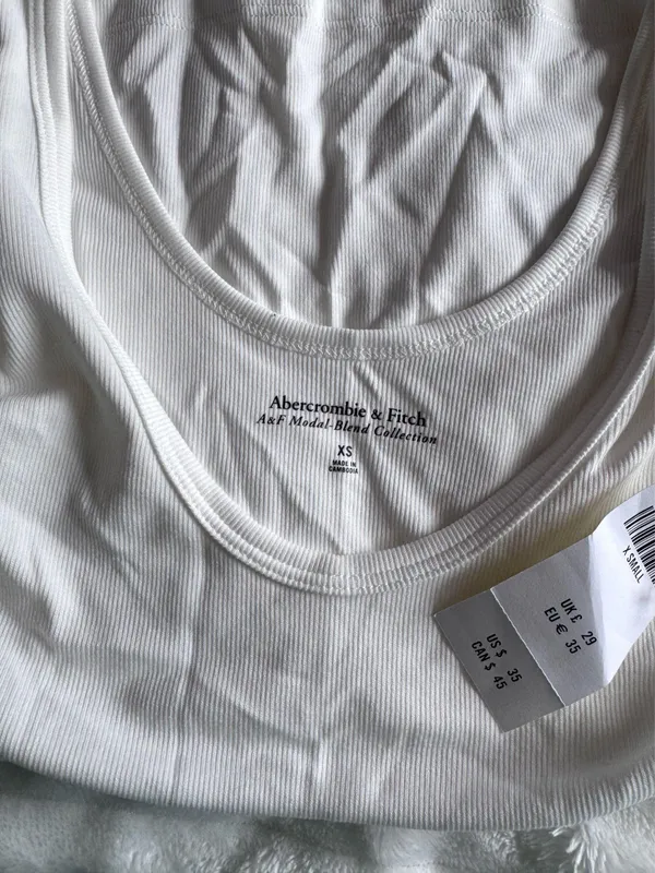 Abercrombie White Top - Image 2