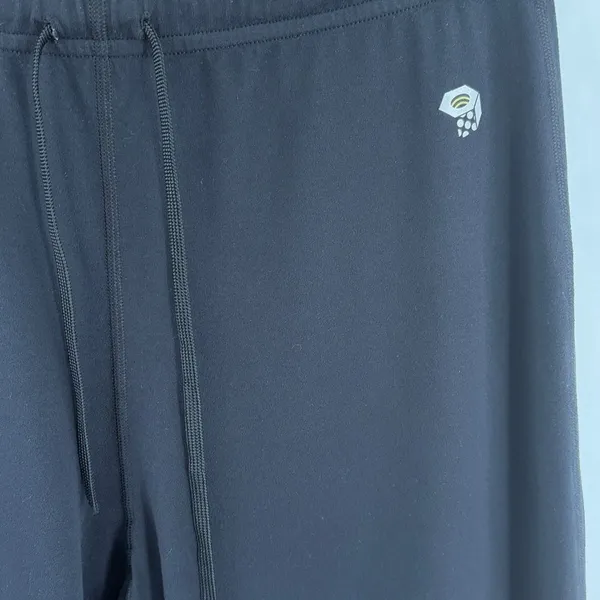 Mountain Hardwear women’s black wide leg cropped drawstring lounge pant size S - Image 4