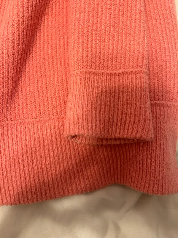 Aerie Pink Sweater Size Medium - Image 4