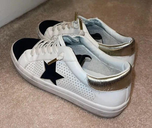 Steve Madden Sneakers - Image 3