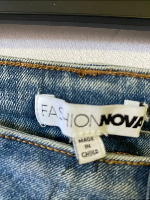 Women Wide Leg Blue Jeans - Image 7