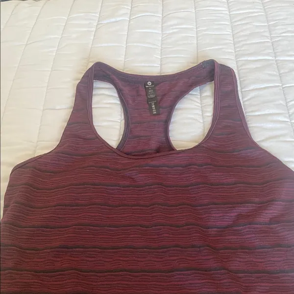 90 Degrees Women's exercise‎ Burgundy Tank Top XL - Image 3
