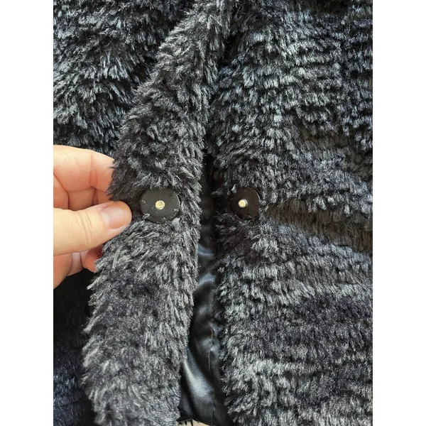 Kenneth Cole New York faux fur Teddy coat snaps closure size M Black - Image 6