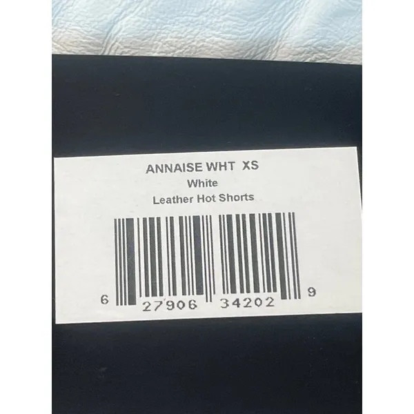 Lamarque Annaise Lamb Leather Shorts in White XSmall New Womens Hot - Image 9