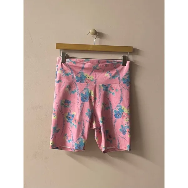 LoveShackFancy x Beach Riot Pink Floral Biker Shorts NWOT Size L - Image 3