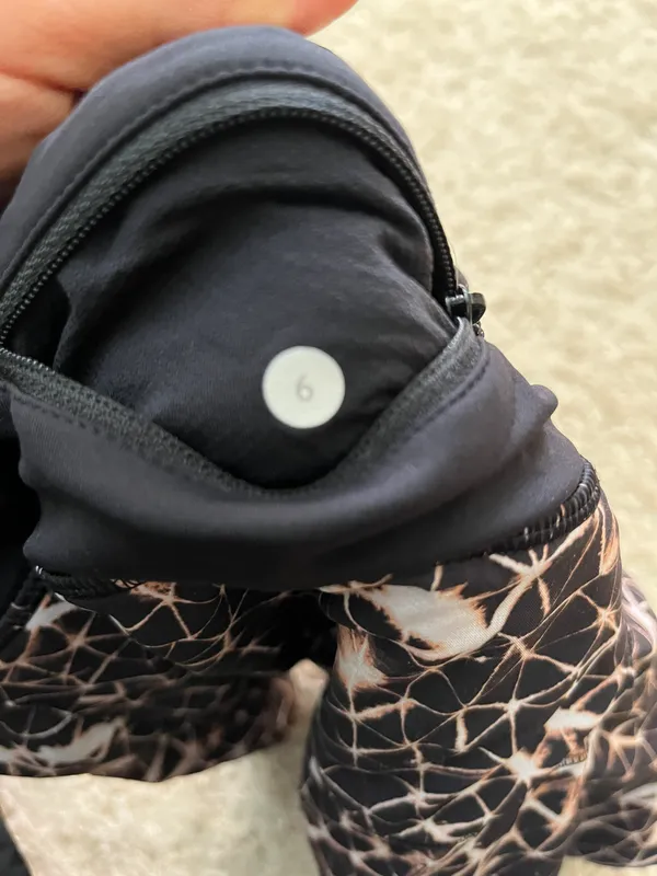Lululemon Pace Rival Skirt Size 6 - Image 4
