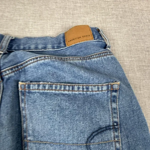 American Eagle Jeans Womens 6 Blue High Rise Mom Distressed Ripped Knees Raw Hem - Image 9