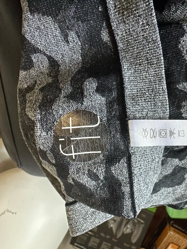 Gray Camo Long Sleeve Crop Top with Back Cutouts - Image 4